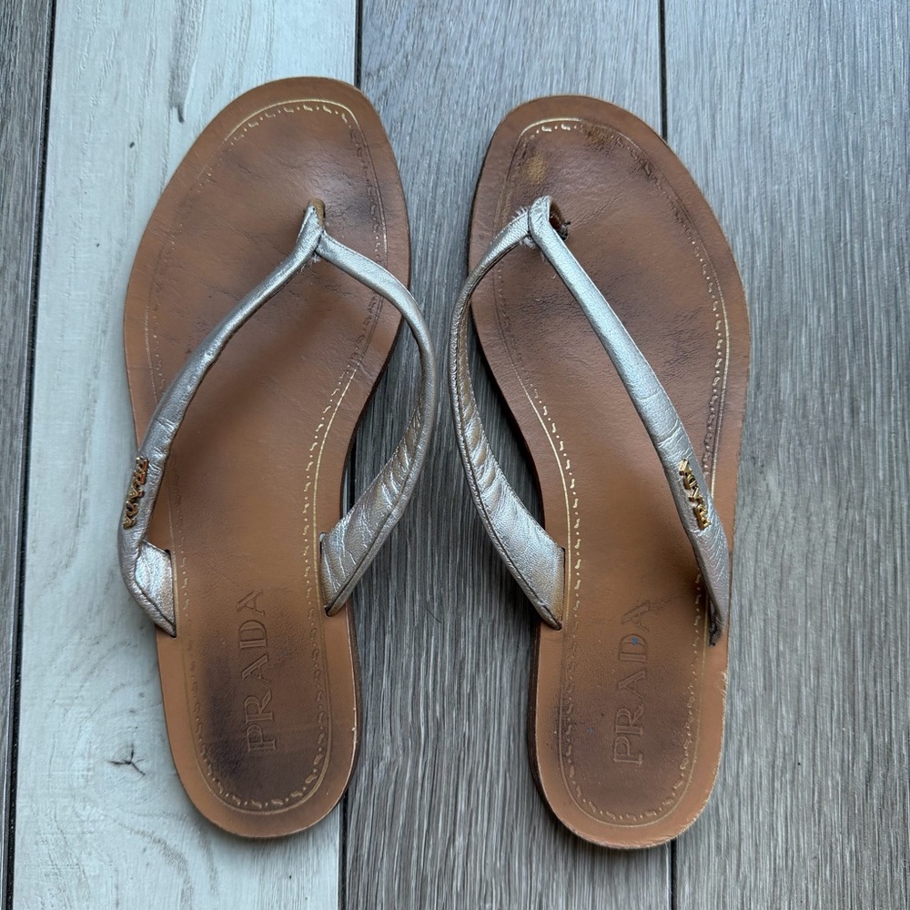 Prada Women's Sandals with Silver Straps and Brown Soles - Picture 6 of 10